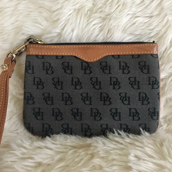 SOLD - Dooney and Bourne Wristlet - Picture 2 of 6